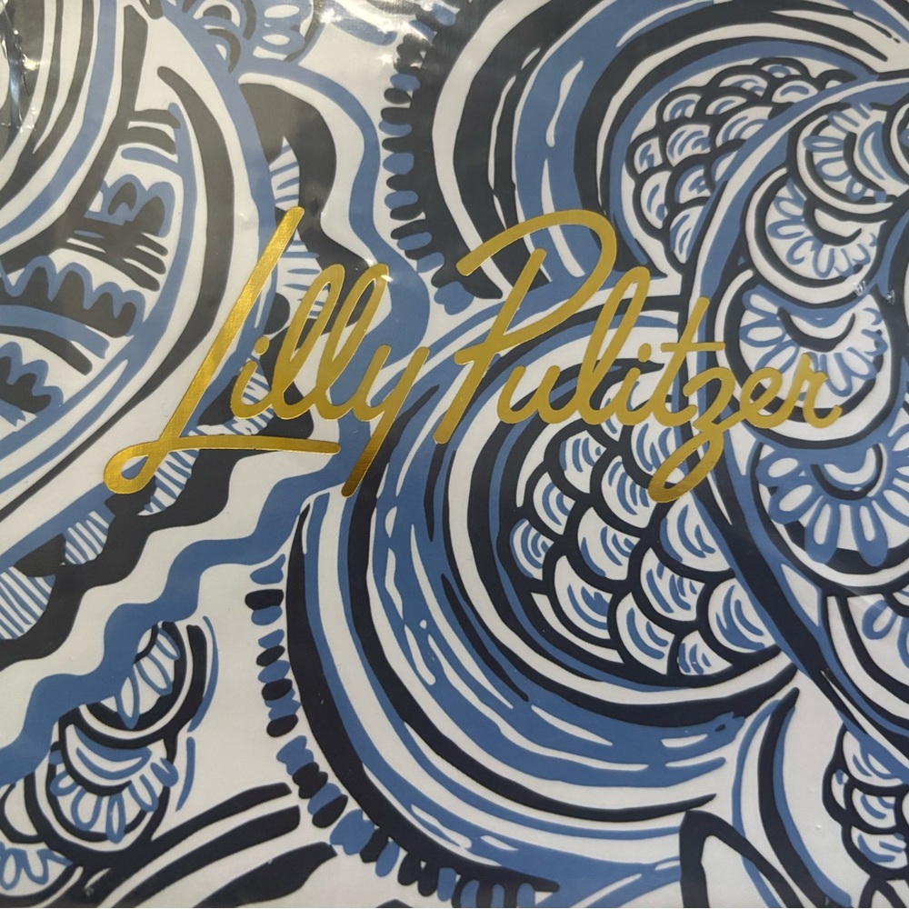 NWT - New Lilly Pulitzer Blue and White Mug - Picture 3 of 4